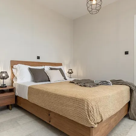 Kontos Apartman *